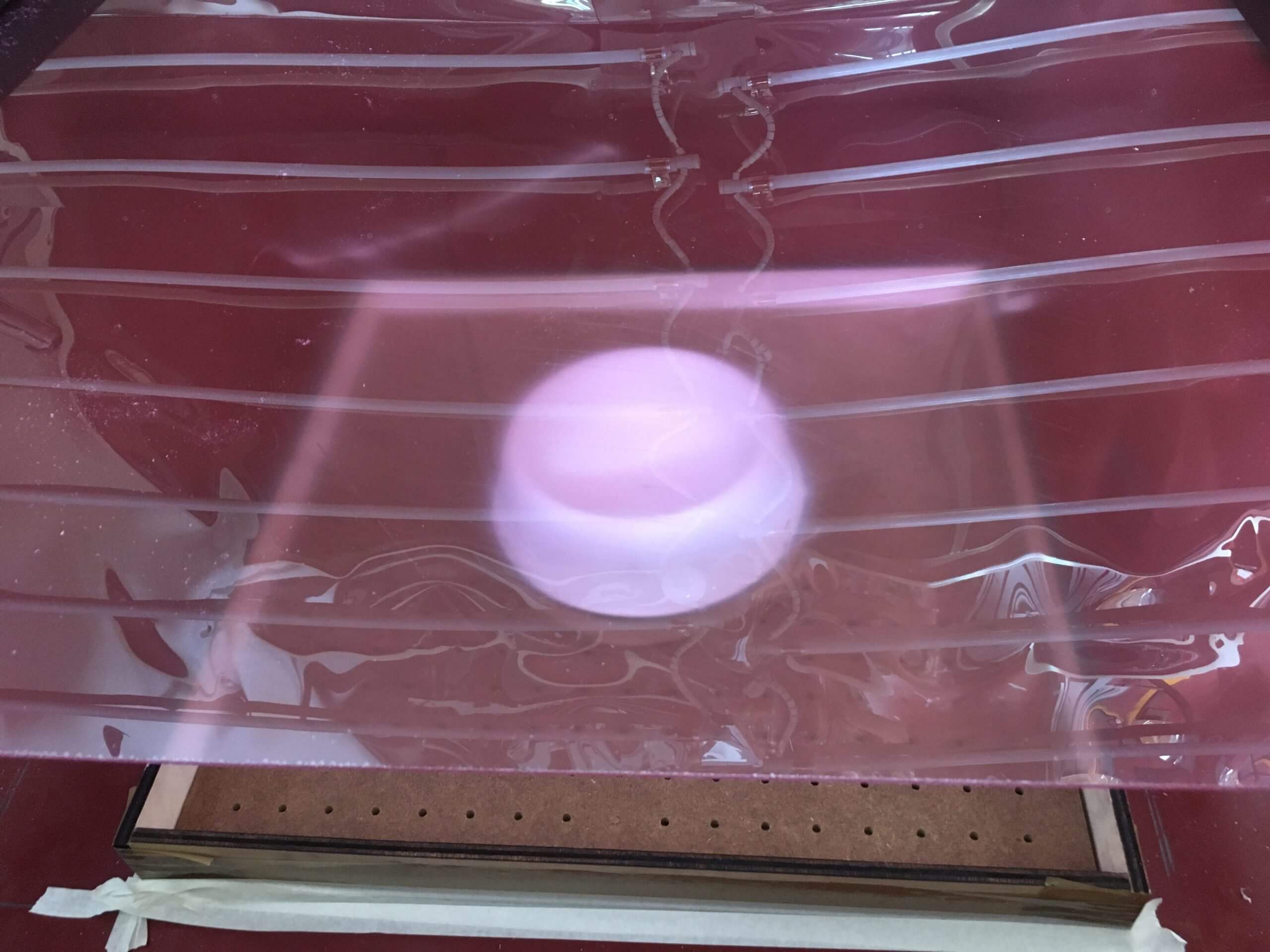 Pièce thermoformée transparente en plastique rigide réalisée à partir d'un moule imprimé en 3D, PAMI3D